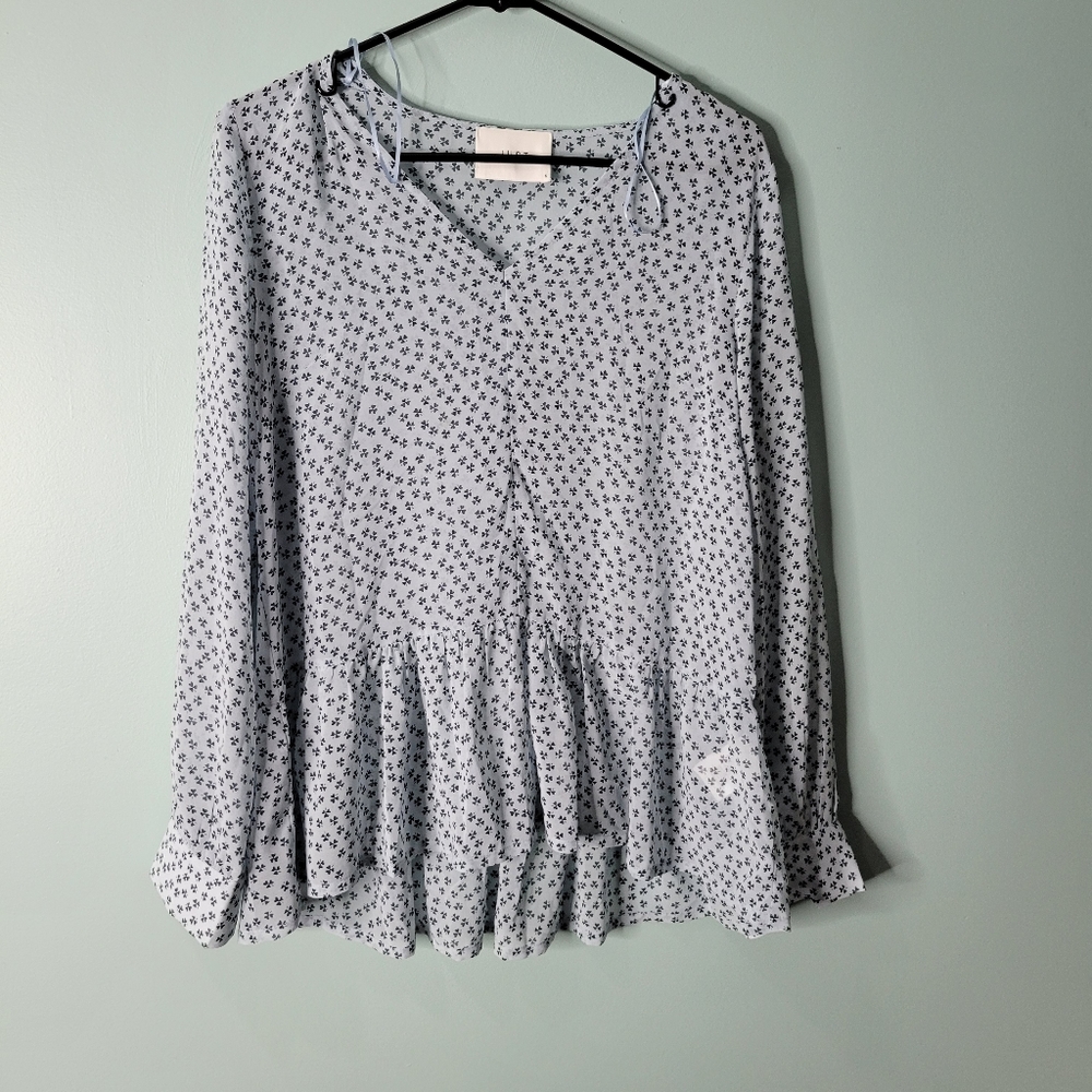 Just Female Clover Print Henry Blouse Size S